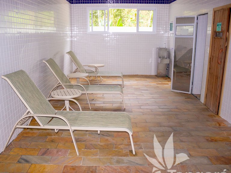 Apê completo • Piscina aquecida • 350m praia