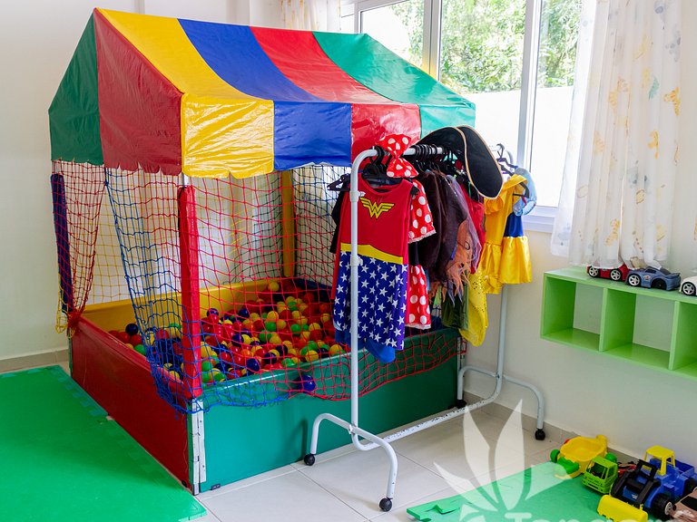 Apê completo • Piscina aquecida • 350m praia