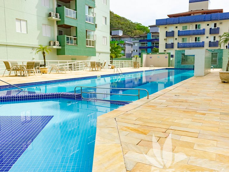 Apê completo • Piscina aquecida • 350m praia