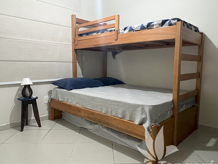 Apê completo • Piscina aquecida • 350m praia