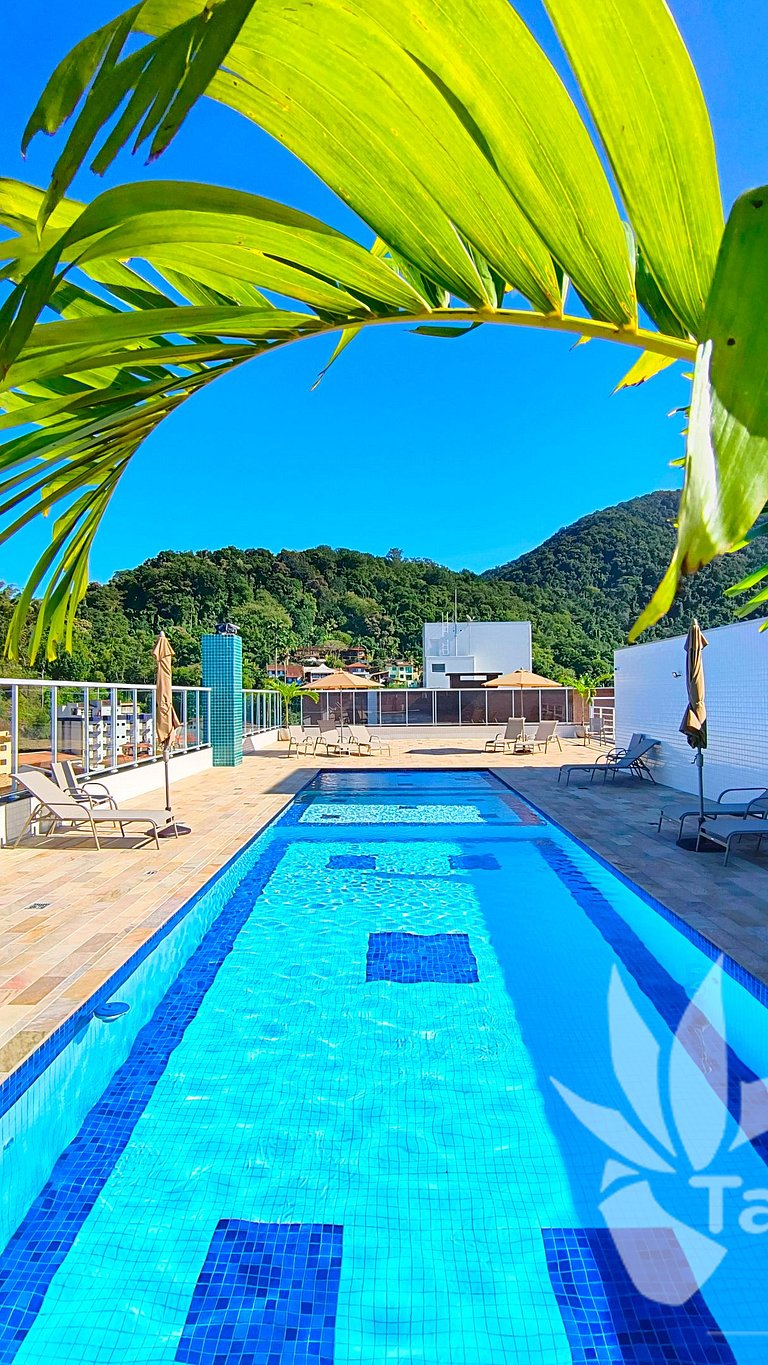 Apartamentos 300m Praia das Toninhas - com vista para o mar