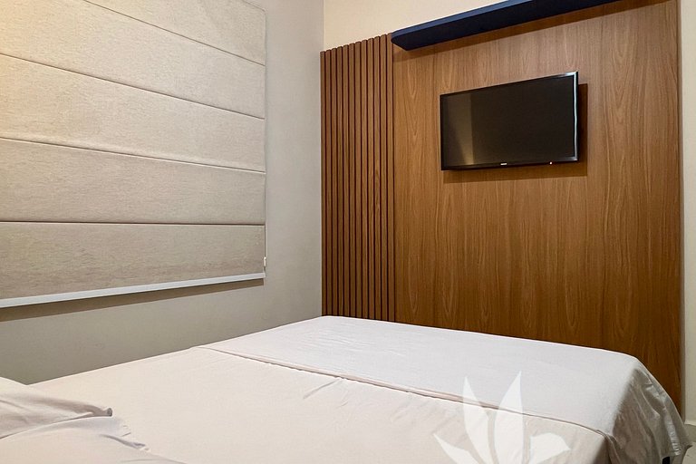 Apê completo • Piscina aquecida • 350m praia