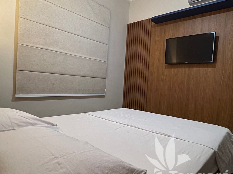 Apê completo • Piscina aquecida • 350m praia