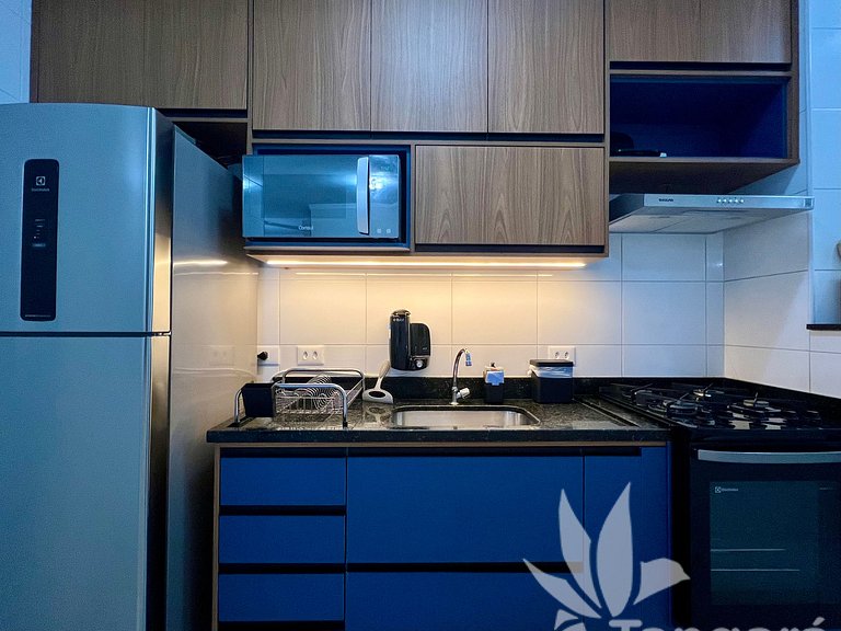 Apê completo • Piscina aquecida • 350m praia