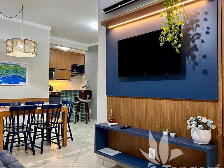 Apê completo • Piscina aquecida • 350m praia